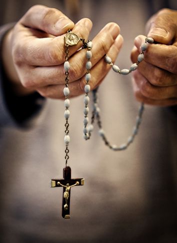 1968074dd2045baf499161c63f47d273--holy-rosary-rosary-beads.jpg