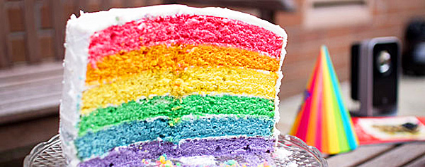 gay-wedding-cake-rainbow-600.jpg